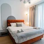 One Mircea Eliade Apartments With City & Park Views *