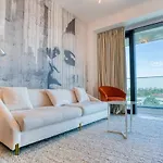 Apartament One Mircea Eliade Apartments With City & Park Views