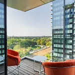 One Mircea Eliade Apartments With City & Park Views Apartament