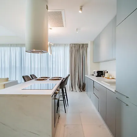 One Mircea Eliade Apartments With City & Park Views * Bucharest
