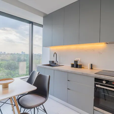 One Mircea Eliade Apartments With City & Park Views *