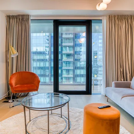 One Mircea Eliade Apartments With City & Park Views