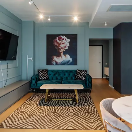 One Mircea Eliade Apartments With City & Park Views Bukarest