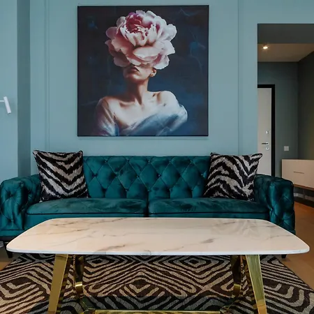 One Mircea Eliade Apartments With City & Park Views