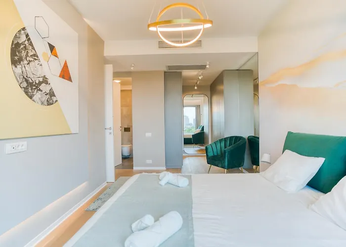 One Mircea Eliade Apartments With City & Park Views Apartman *