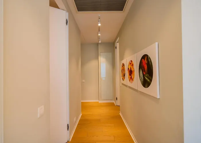 One Mircea Eliade Apartments With City & Park Views *