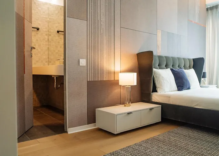 One Mircea Eliade Apartments With City & Park Views * Bukarest