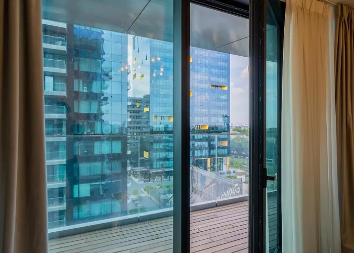 One Mircea Eliade Apartments With City & Park Views Daire *
