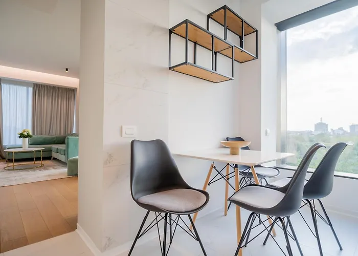 Apartman One Mircea Eliade Apartments With City & Park Views *