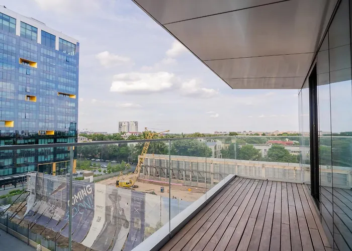 Apartman One Mircea Eliade Apartments With City & Park Views *