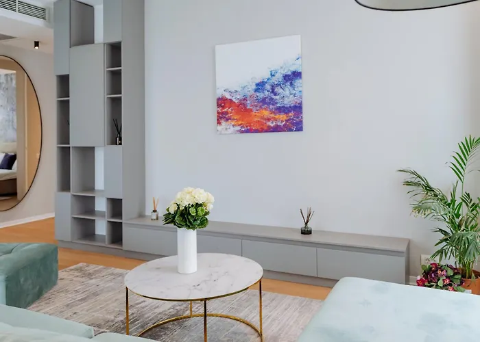 One Mircea Eliade Apartments With City & Park Views *