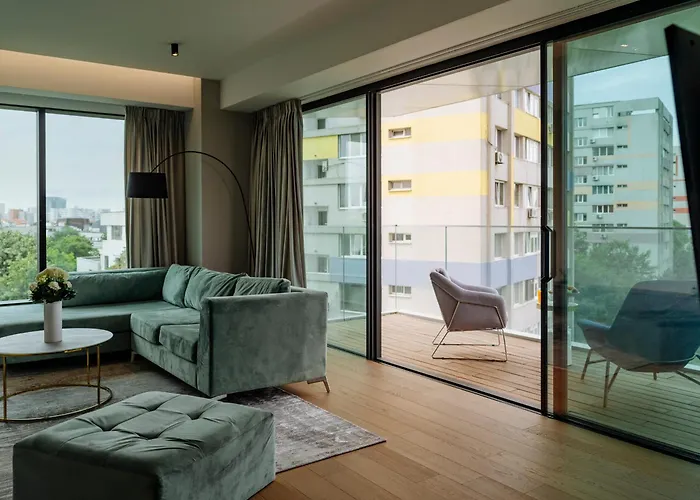 One Mircea Eliade Apartments With City & Park Views *