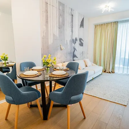 One Mircea Eliade Apartments With City & Park Views Bukarest