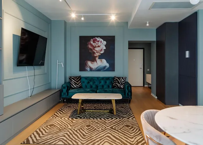 One Mircea Eliade Apartments With City & Park Views Bucarest